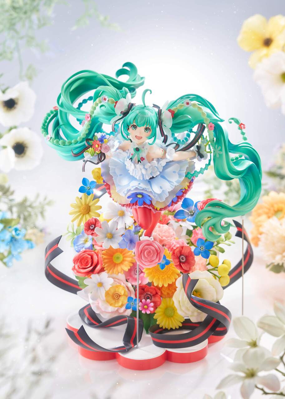 [Pre-order] 1/7 Hatsune Miku PVC - GSC Studio