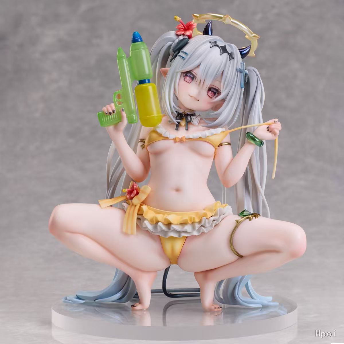 [Pre-order] Silver-Haired Girl Figure - Union Creative